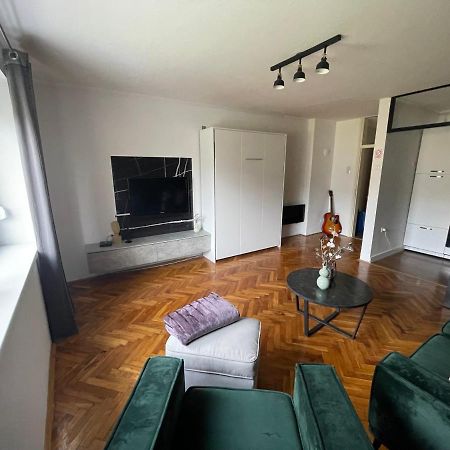 Markan, Drinska 10, Osijek Apartman Kültér fotó